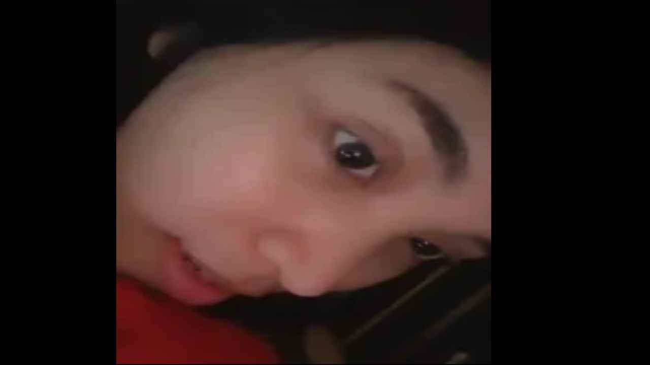 Laras Pamer Bobo Bareng sama Pacarnya
